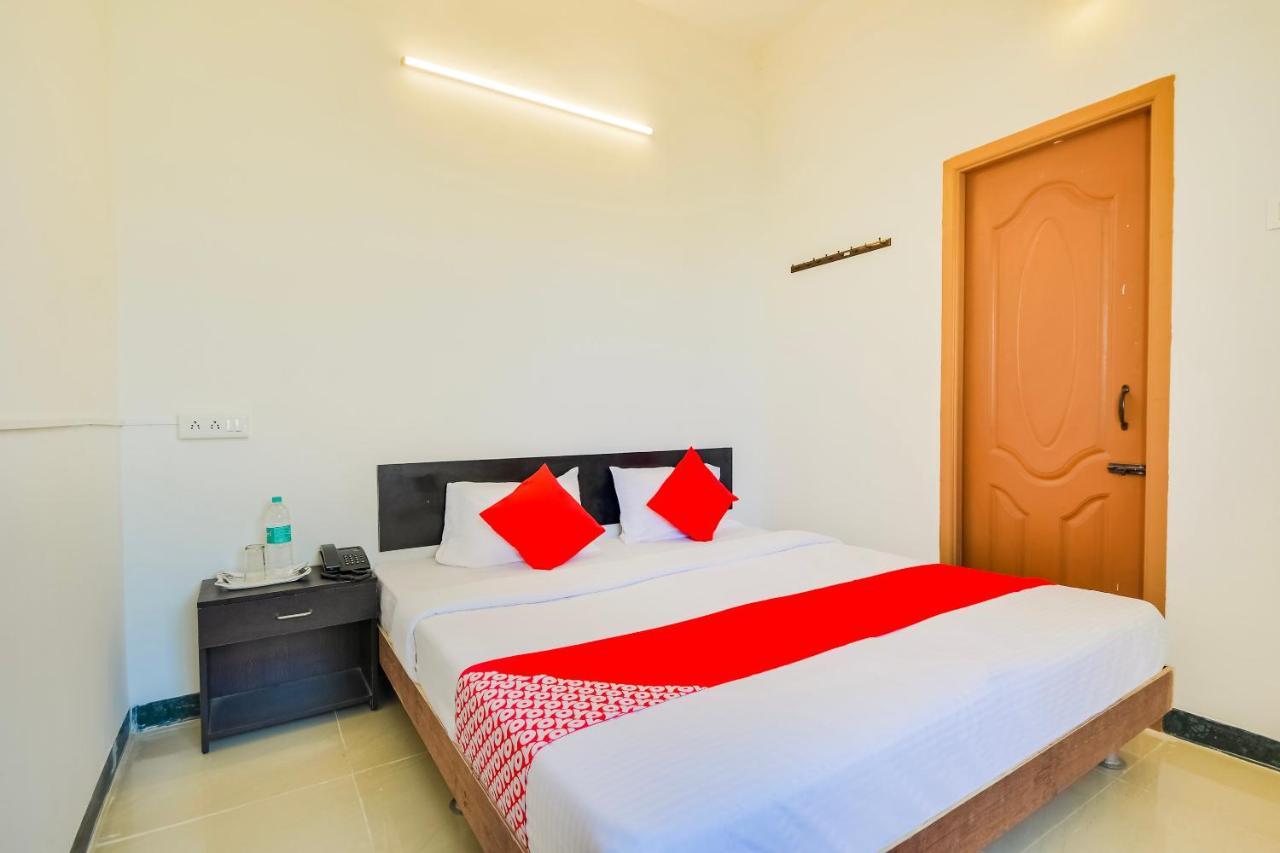 Oyo 67267 Ss Residency Hotel โคอิมบาทอร์ ภายนอก รูปภาพ