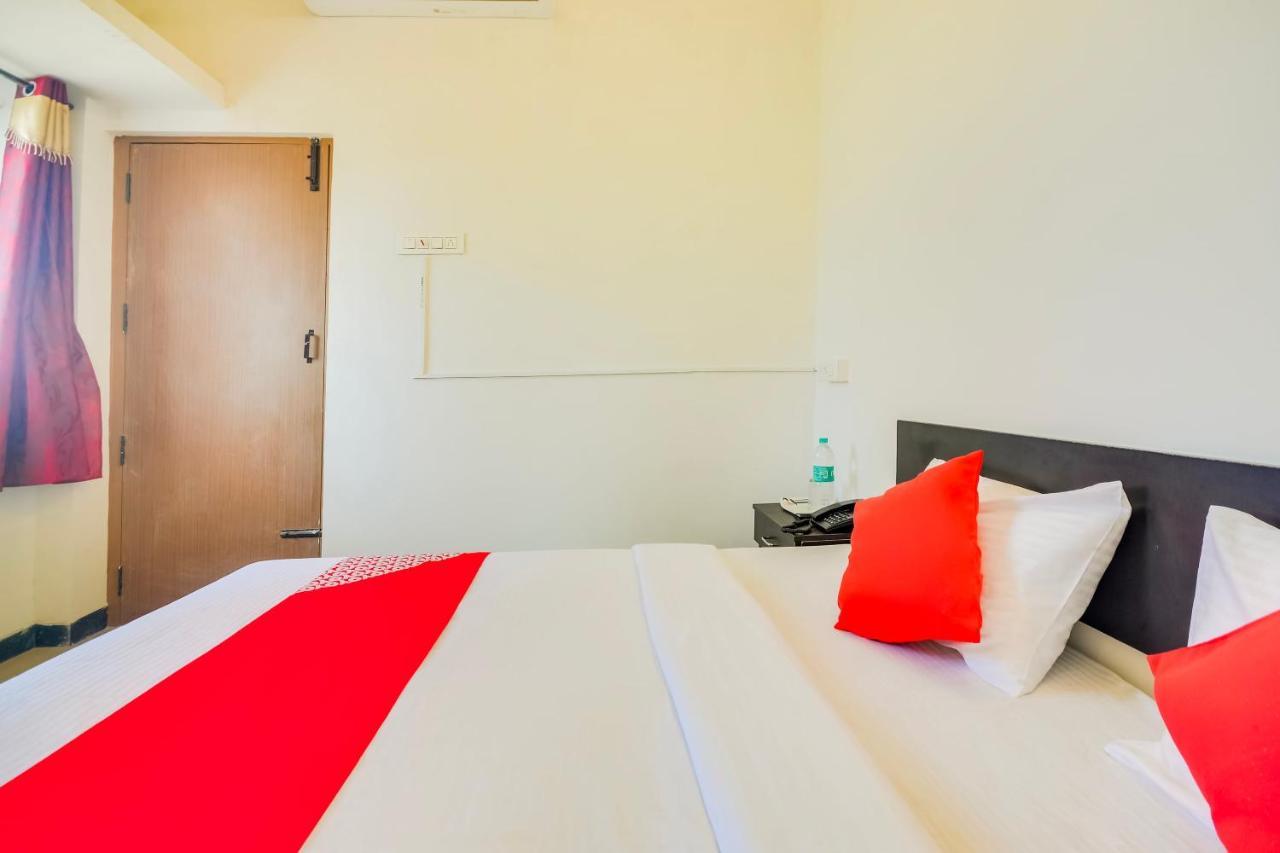 Oyo 67267 Ss Residency Hotel โคอิมบาทอร์ ภายนอก รูปภาพ